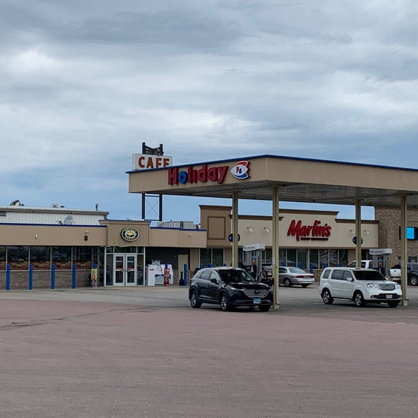 Holiday Stationstores Mitchell Sd