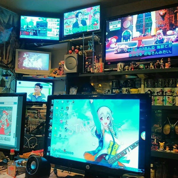 サブカルバーAE 26人の訪問者