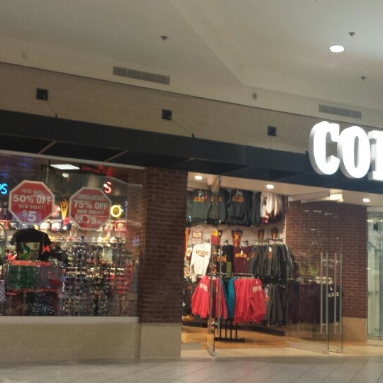sorel boots mall of america