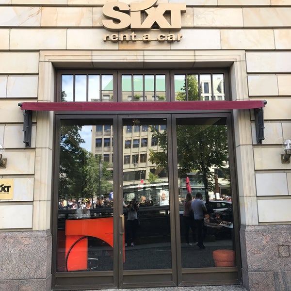 SIXT Autovermietung Berlin Brandenburger Tor/Adlon Unter den Linden