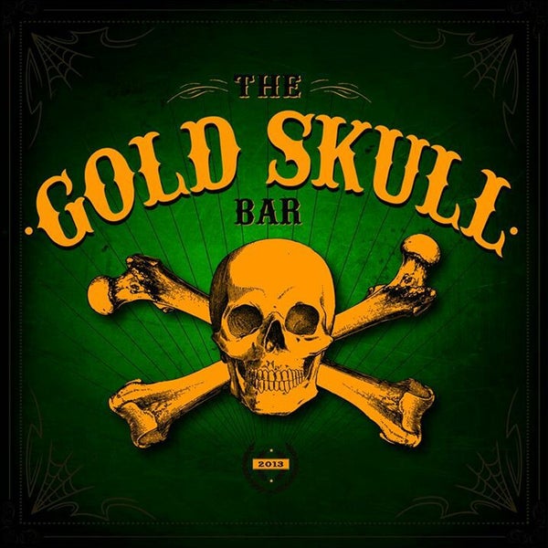 Photo taken at Gold Skull Burger &amp; Grill by Tiago K. on 11/14/2013