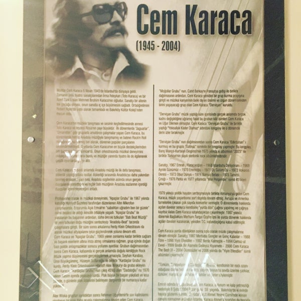 Foto tirada no(a) Cem Karaca Kültür Merkezi por TEKİN em 10/10/2019