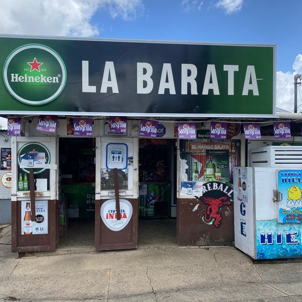 La Barata Bar en Lares