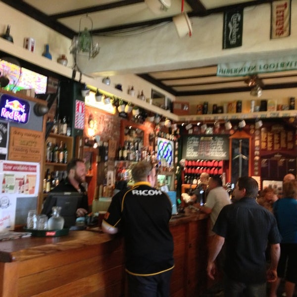 Feilding, Manawatu-Whanganui, murray's irish bar,murray's irish p...