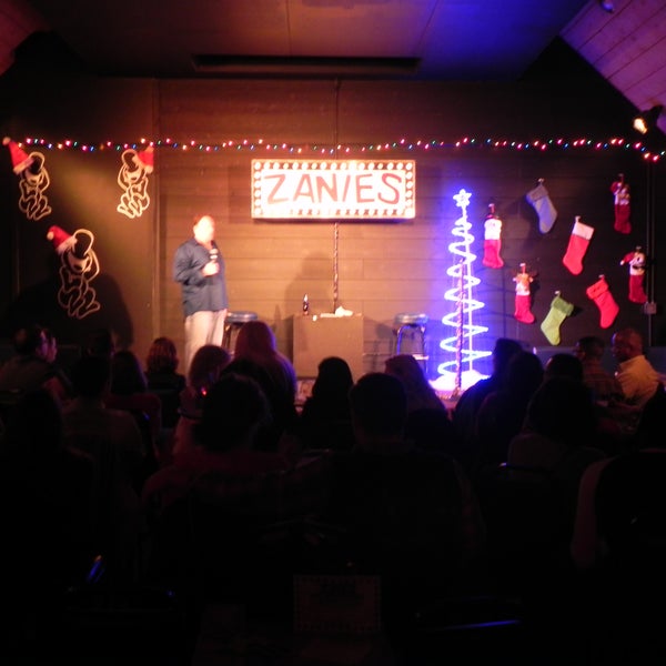Foto scattata a Zanies Comedy Club da Zanies Comedy Club il 1/7/2014