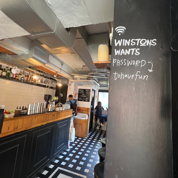 7/10/2023 tarihinde A E.ziyaretçi tarafından Winstons Coffee'de çekilen fotoğraf
