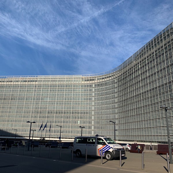 Снимок сделан в European Commission - Berlaymont пользователем Aet S. 11/12/2021