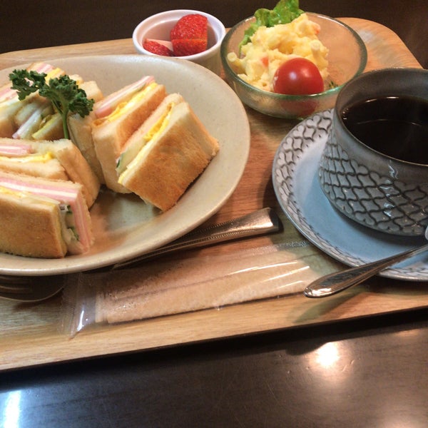 Ню кафе
