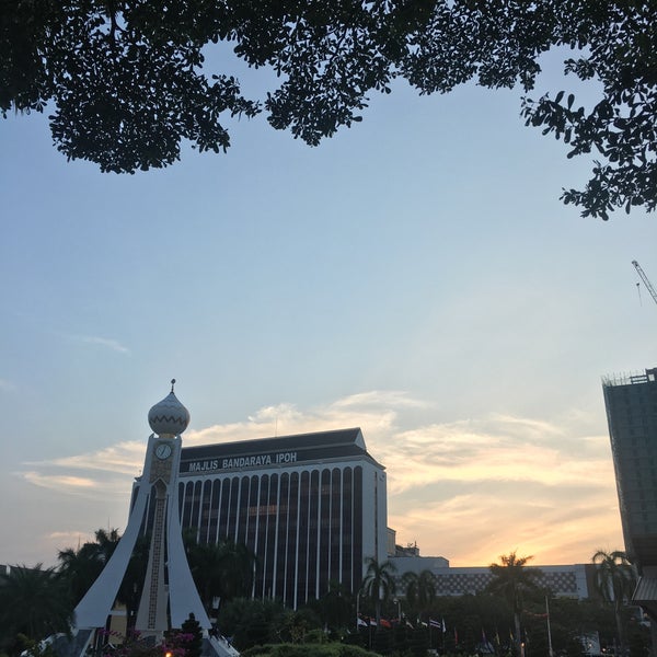 Photos At Dataran Mbi Food Court 58 Tips From 7023 Visitors