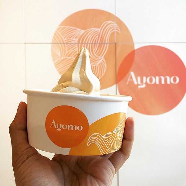 Das Foto wurde bei Ayomo Frozen Yogurt von Ayomo am 3/10/2015 aufgenommen