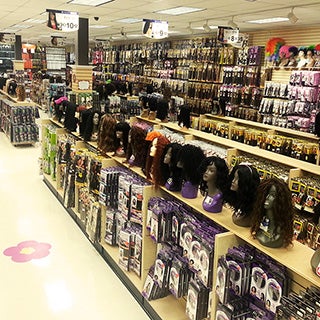 Магазин косметики и парфюмерии в Винстон-Салем, NC.