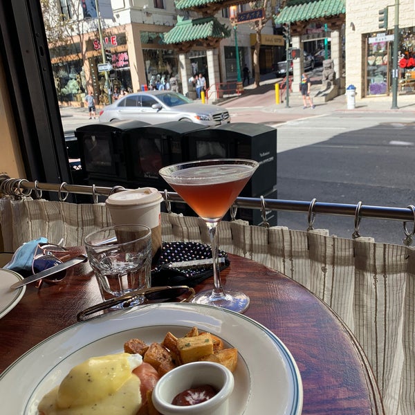 Cafe de la Presse, french restaurant in San Francisco — Cafe de la Presse