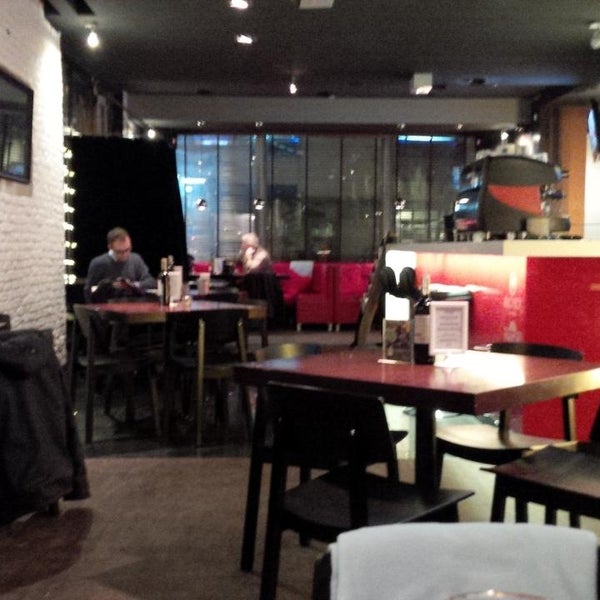 Photo taken at FiveRestaurant by Dietmar F. on 2/9/2014