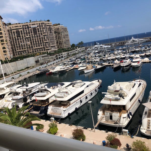 7/21/2018 tarihinde Anabelle G.ziyaretçi tarafından Riviera Marriott Hotel La Porte de Monaco'de çekilen fotoğraf