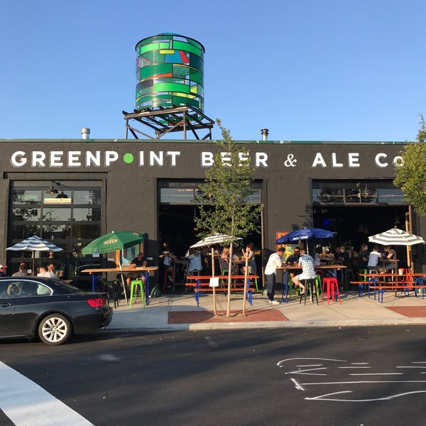 9/4/2017 tarihinde Michael M.ziyaretçi tarafından Greenpoint Beer and Ale Company'de çekilen fotoğraf