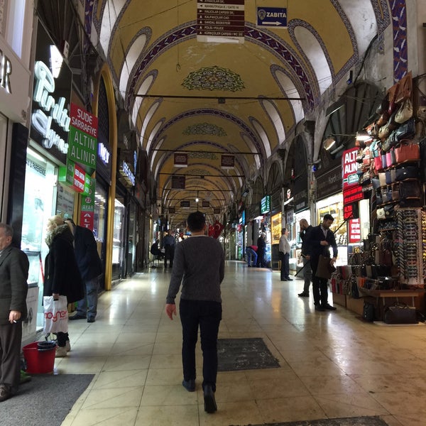 Photo taken at Grand Bazaar by yusuf e. on 2/27/2016