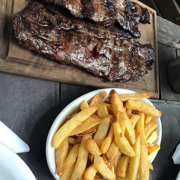 La Escondida Steakhouse en Nuñez