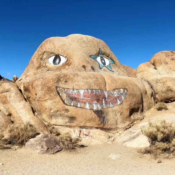 Каменные скульптуры. Дуэйн джонсон 3д модель. Face rock. Face rock. Скульптура голова женщины.