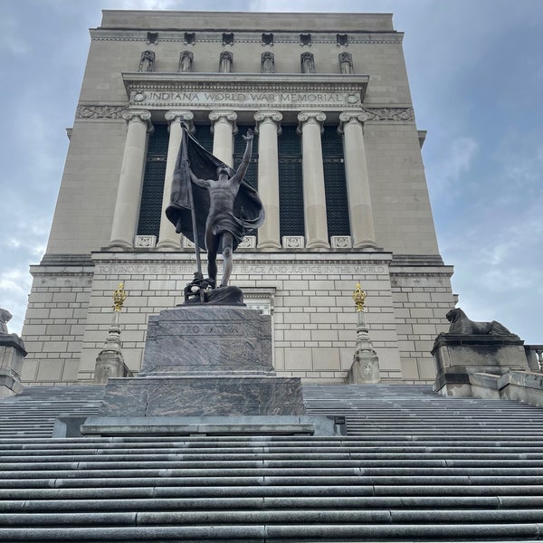 6/27/2021 tarihinde Robert P.ziyaretçi tarafından Indiana World War Memorial'de çekilen fotoğraf