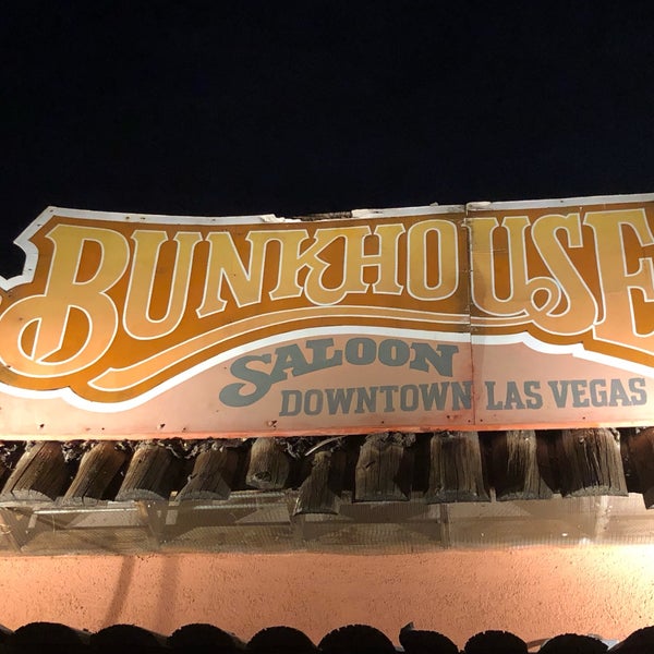 รูปภาพถ่ายที่ Bunkhouse Saloon โดย Robert P. เมื่อ 3/10/2019