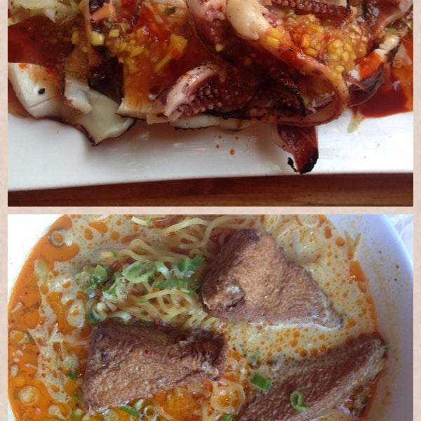 Photo taken at Foo Dog: Asian Street Food by Bong K. on 8/3/2014