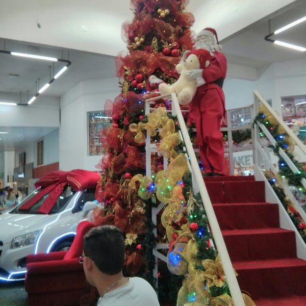 Das Foto wurde bei Shopping Panambi von Thiago Augusto C. am 12/12/2013 aufgenommen