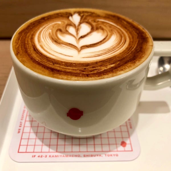 Кофейня в токио. Кофе montaro япония. Капучино токио. Кофе токио. Токийский кофе.