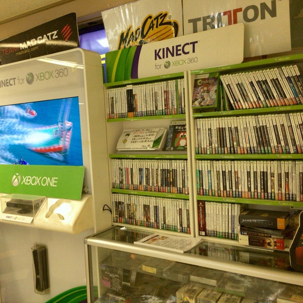 ファミコンショップ マリオ 新橋店 ビデオゲーム店 ファミコンショップ マリオ 新橋店 ビデオゲーム店
