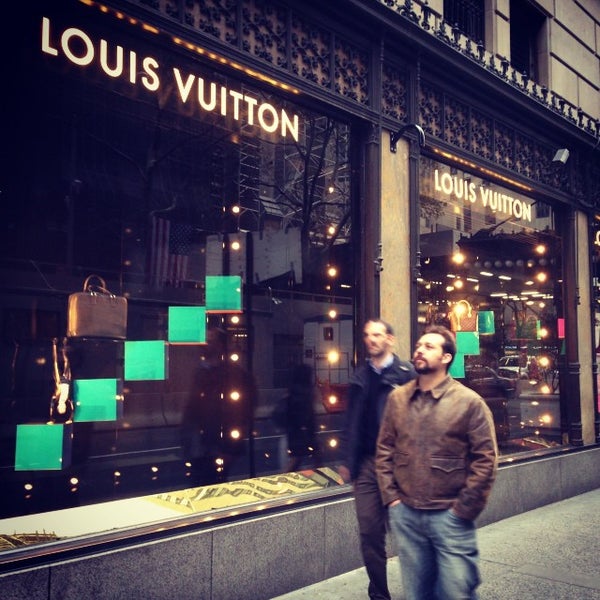 Louis Vuitton 5th Avenue Store in New York Editorial Photography