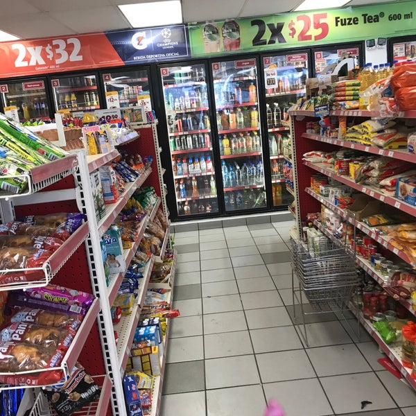 Oxxo Barranca Convenience Store