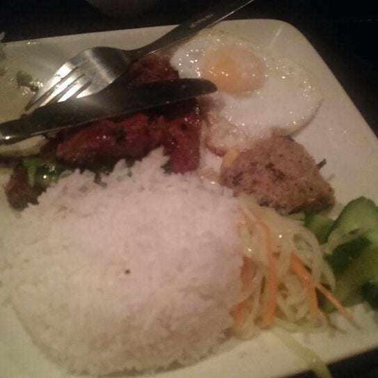 Photo taken at Viet Grill by Steven G. on 3/22/2014