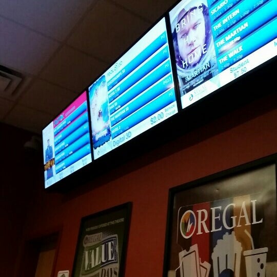 Fotos en Regal Lansing Mall & RPX 9 tips de 330 visitantes