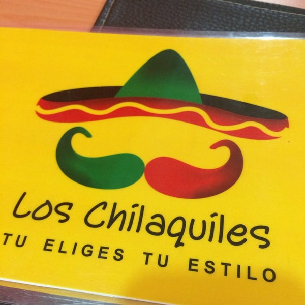 รูปภาพถ่ายที่ Los Chilaquiles โดย Bryan C. เมื่อ 11/29/2013