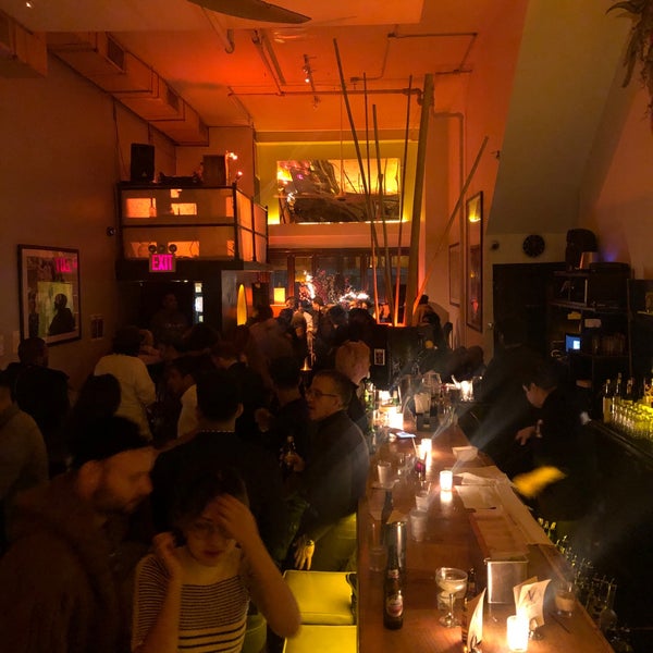 12/24/2018 tarihinde Nav S.ziyaretçi tarafından Verlaine Bar &amp; Lounge'de çekilen fotoğraf