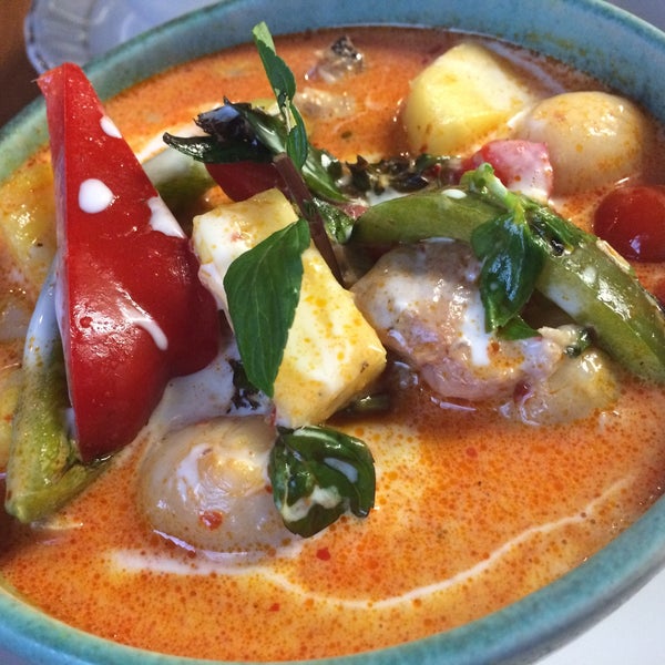 Red Curry with Duck is just paradise!!