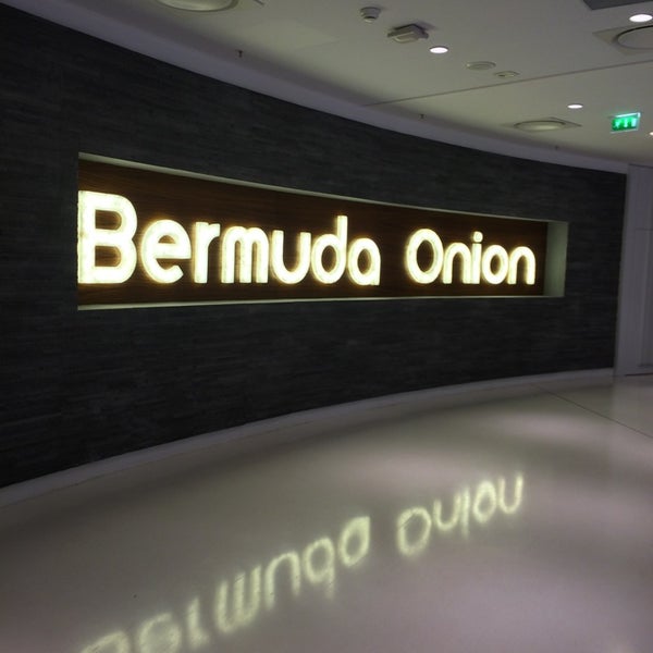 3/20/2014 tarihinde Auré L.ziyaretçi tarafından Bermuda Onion'de çekilen fotoğraf