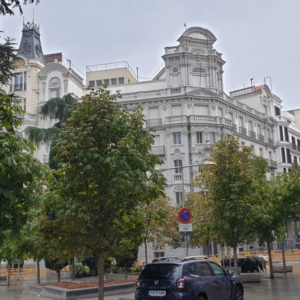 Photo taken at DoubleTree by Hilton Madrid - Prado by Māris T. on 10/14/2019