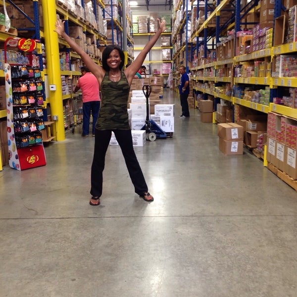 Photo taken at Jack&#39;s Wholesale Candy &amp; Toy by Tanedra H. on 7/17/2014