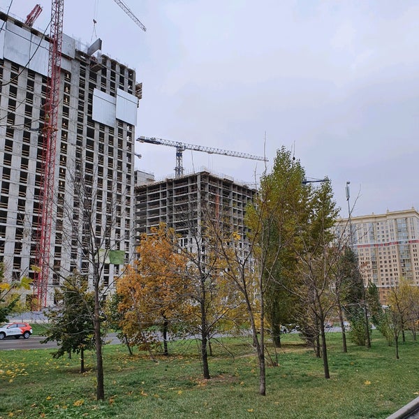 Раменский бульвар 1 как добраться. Москва раменский бульвар стройплощадка мгу. Вид на раменский бульвар. Раменки бульвар. Москва раменский бульвар стройплощадка мгу.