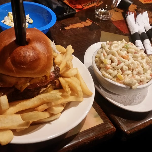 Bathtub Billy's Wood Fired Pizzeria, Bar & Grill Rochester, NY