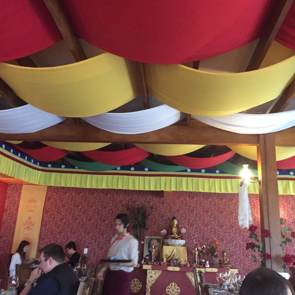 Photo taken at Tashi Ling - Espaço Tibet by Debora M. on 9/20/2015