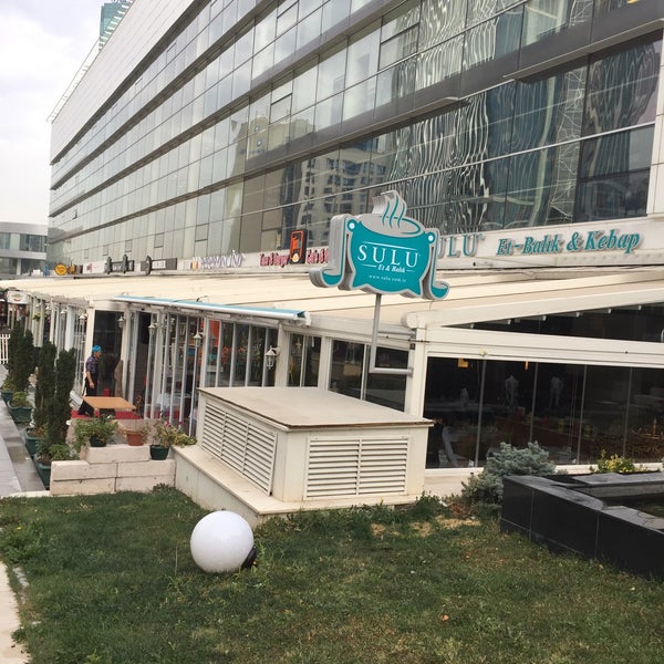 Photo taken at Via Flat Yaşam Sokağı by Menderes Y. on 11/8/2016