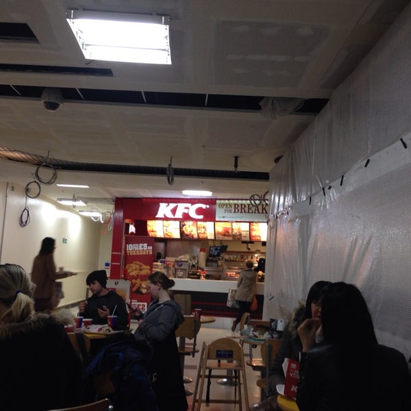 2/2/2014 tarihinde Rafael G.ziyaretçi tarafından KFC'de çekilen fotoğraf