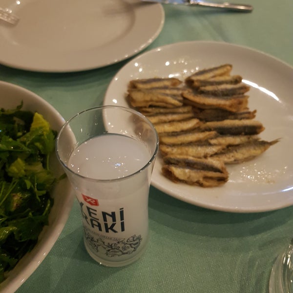 Photo taken at Balıkçıdede Restaurant by emrah s. on 1/23/2019