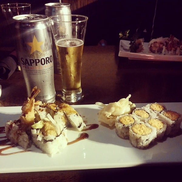 Foto diambil di Miso Asian Grill &amp; Sushi Bar oleh &quot;E&quot; pada 10/13/2014