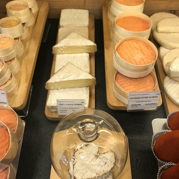 Photo taken at Fromagerie Laurent Dubois by A T. on 9/29/2018