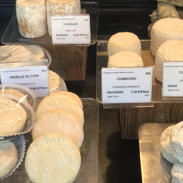 Photo taken at Fromagerie Laurent Dubois by A T. on 5/15/2020