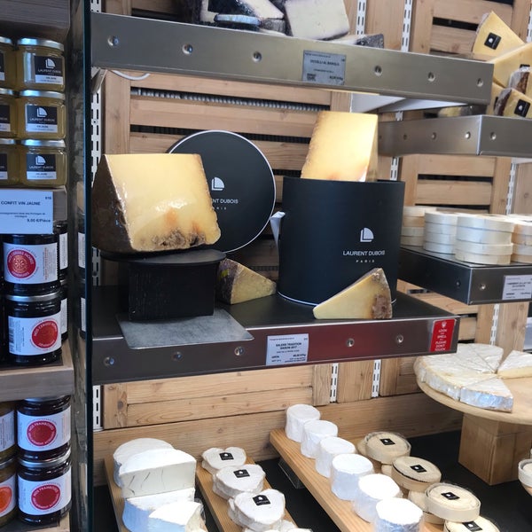 Photo taken at Fromagerie Laurent Dubois by A T. on 8/24/2019