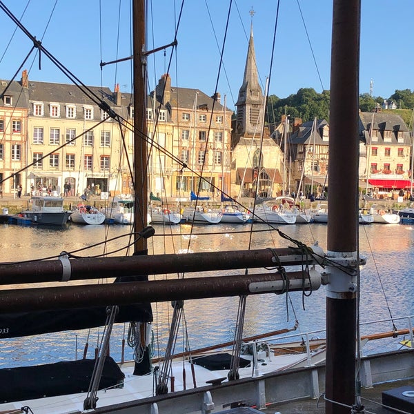 Photo taken at Port d’Honfleur by A T. on 8/29/2021