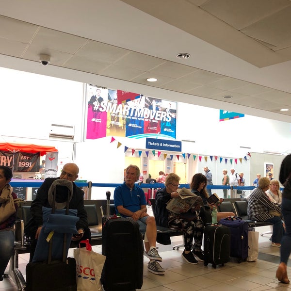 Photos at Belfast Lanyon Place Railway Station Belfast, Belfast